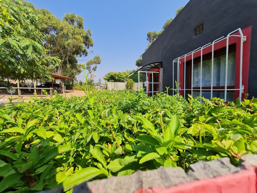 10 Bedroom Property for Sale in Montagu Rural Western Cape